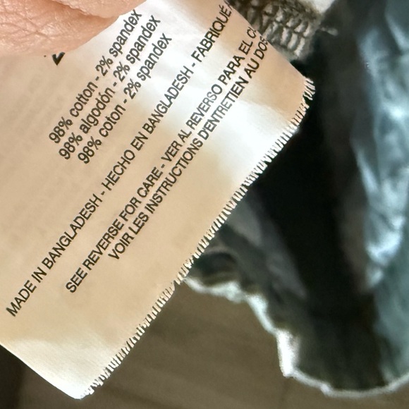 Anne Klein|Chino shorts in olive khaki tone,plus size 22•••NWT,summer staple - Picture 10 of 13